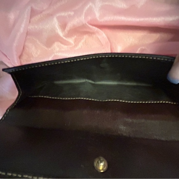 Gucci Brown and Tan Wallet with Iconic Monogram - Picture 5 of 16